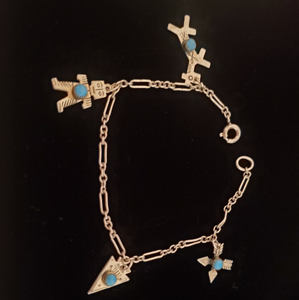 Zuni native sterling silver bracelet